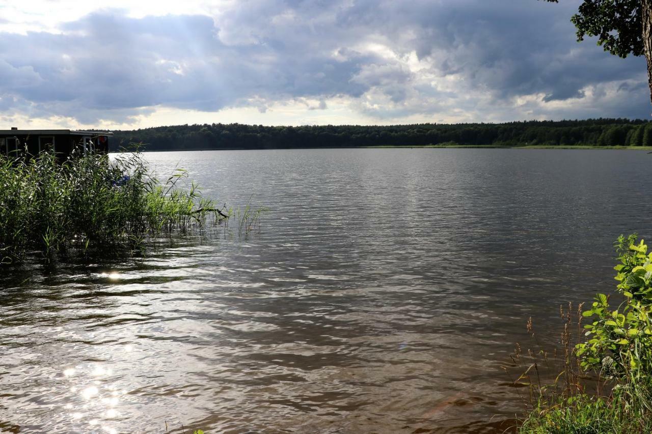 Fahrradpension Am Weg Nach Kopenhagen Fürstenberg-Havel Buitenkant foto